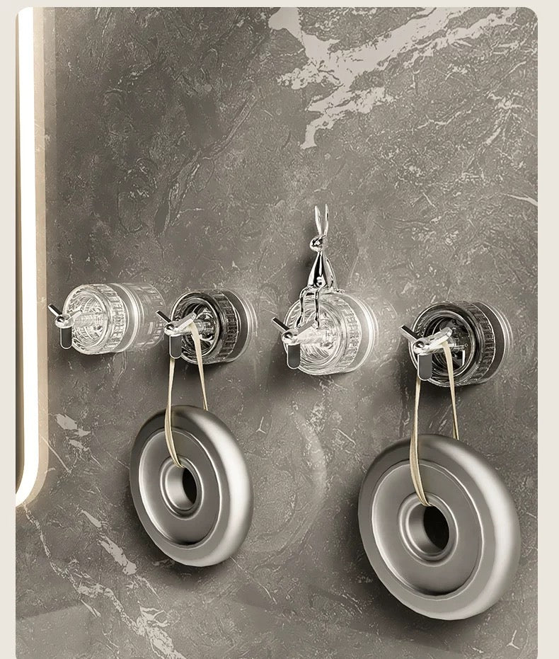 Rotating Suction Cup Hook （with Plug Holder） (4 pcs)