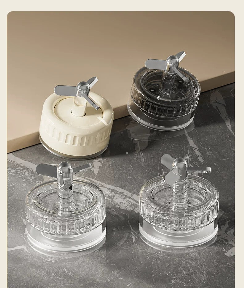 Rotating Suction Cup Hook （with Plug Holder） (4 pcs)